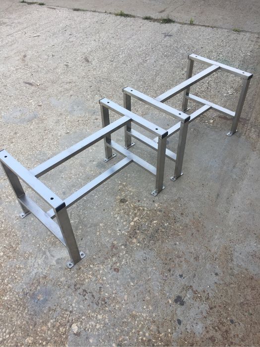 Стойки за климатици и термо помпи