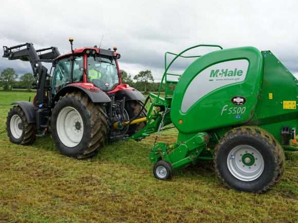 McHale F5500 европейский пресс-подборщик