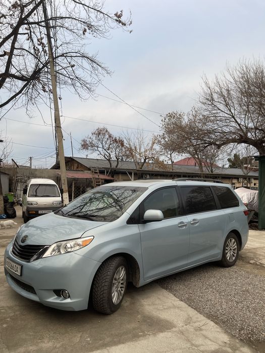 toyota sienna 3.5