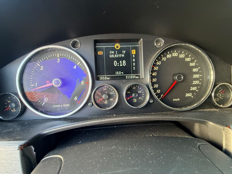 Volkswagen Touareg 2.5 tdi
