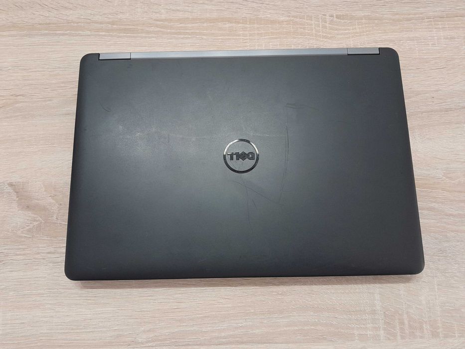 Dell Latitude E5470 , 14'' Hd , i5 gen 6 , 8 gb ram Ddr 4 , 256 Gb ssd