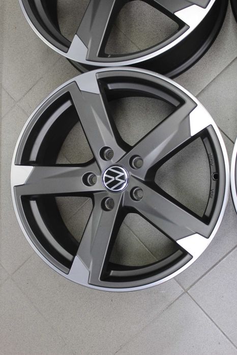 Джанти 17" VW Caddy, Touran, Golf, T-Roc