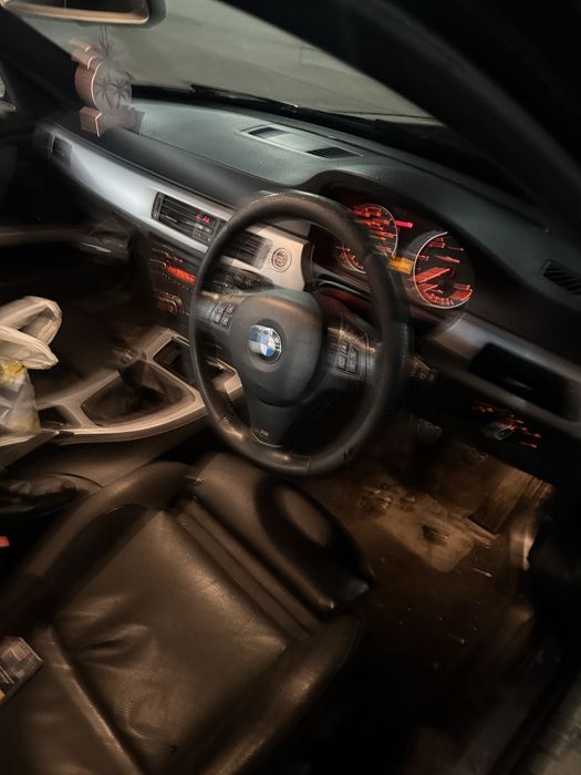 НА ЧАСТИ! BMW E90 320d 184