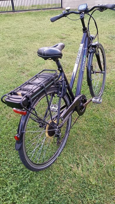 Vând bicicleta electrica prophete navigator 3.0 aproape nouă are 174 de Km parcurși in stare perfecta de funcționare