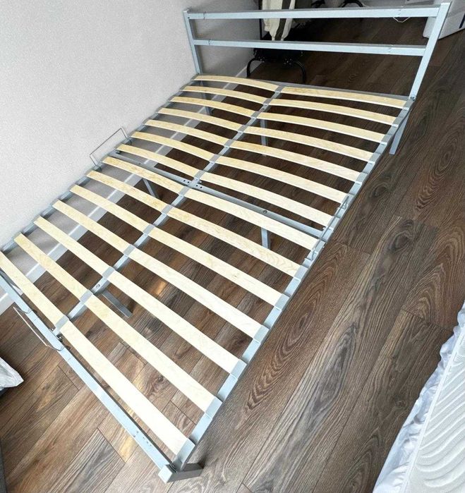 Продам кровать 140×190