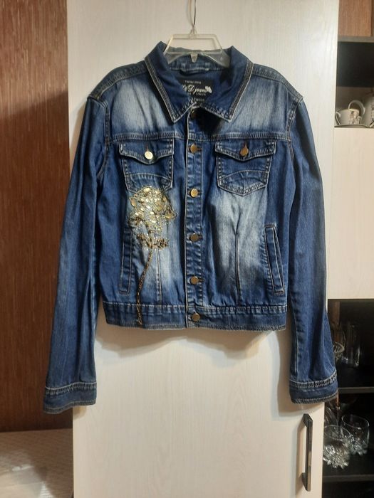 Жакет джинсовый.
