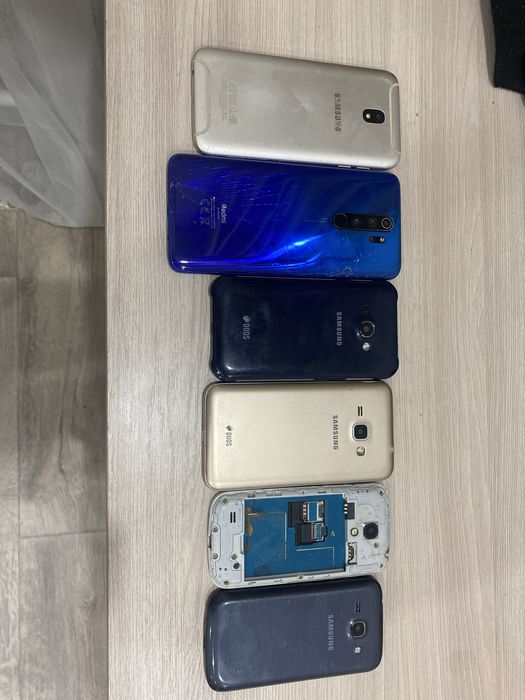 Продаю старые телефоны