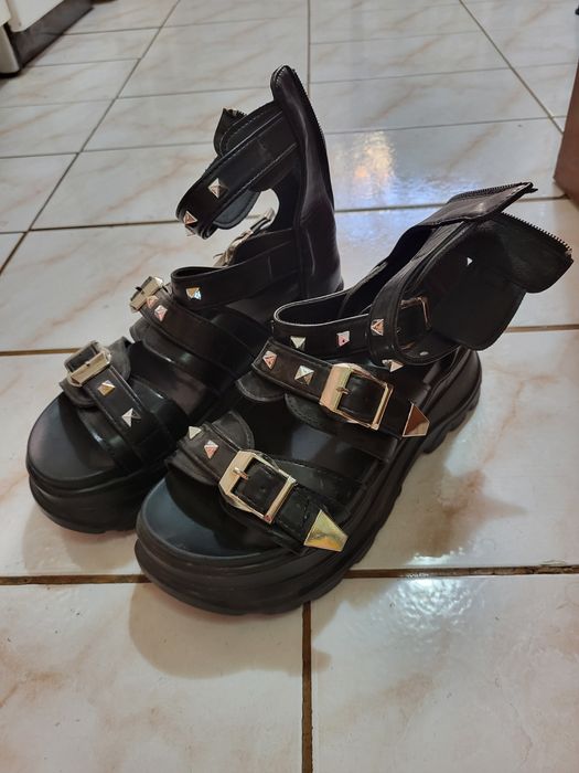 Sandale cu tinte, 39