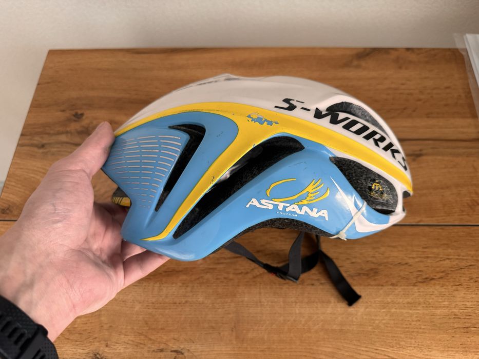 Велотуфли и шлем