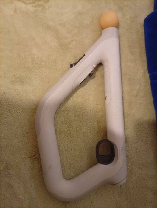 Vând puscă de ps4 și ochelari viar ps4