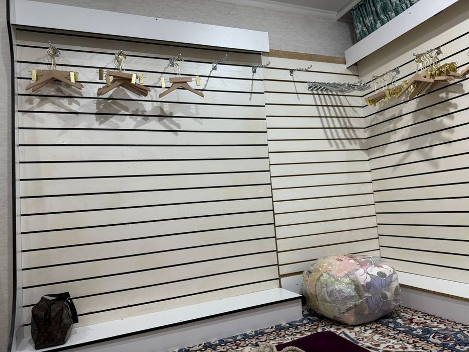 Стилаж вешалка и кранштейн