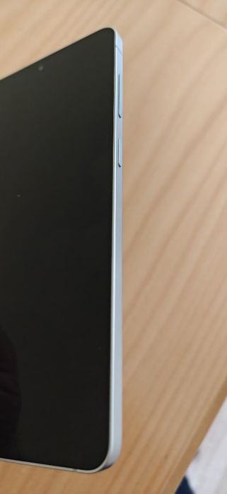 Samsung S25 Edge 5G, сребрист