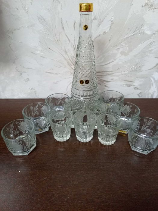 Хрустальные наборы. Графин+стопки