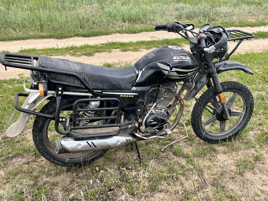 Продам мотоцикл сузуки
