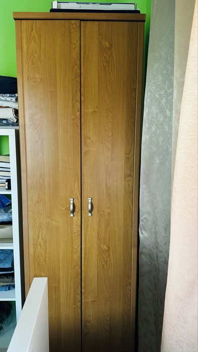 Продам шкаф в прихожую