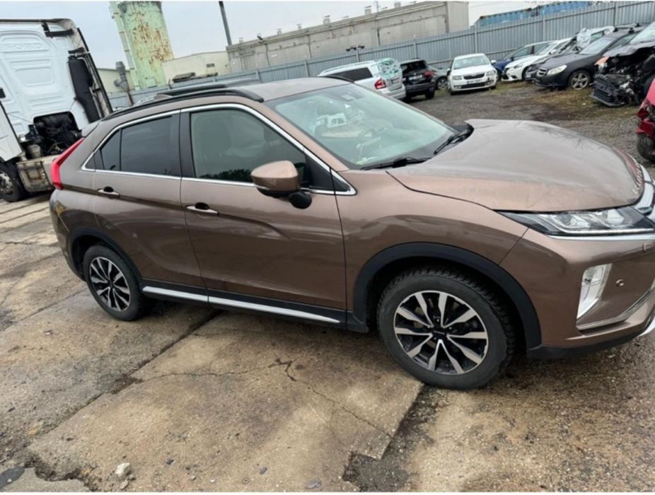Mitsubishi Eclipse Cross 1.5t на части