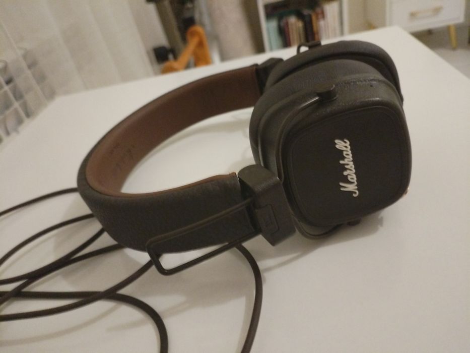 Наушники Marshall