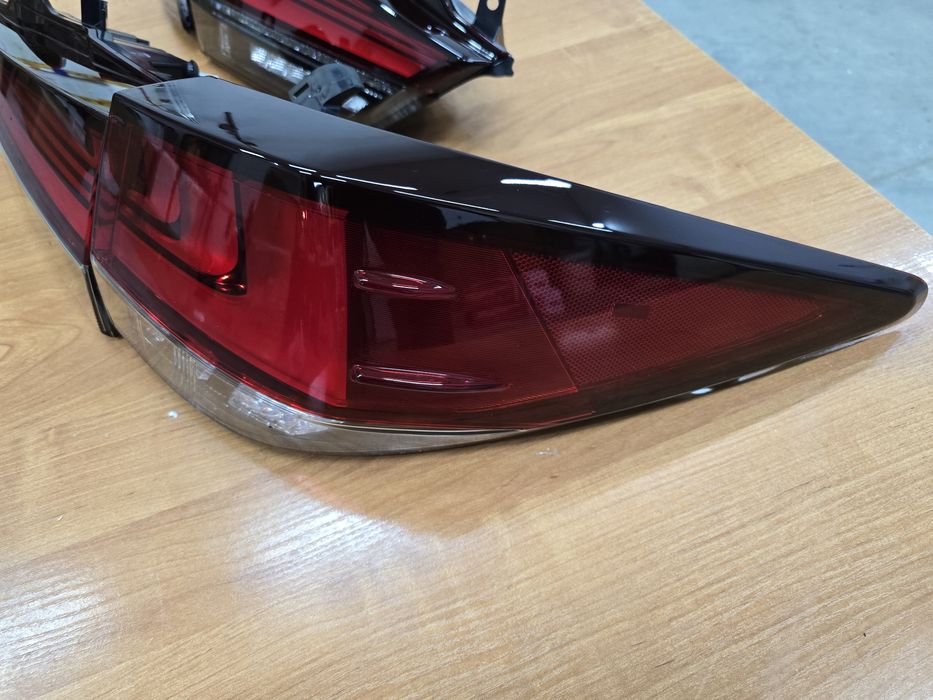 Задние фонари lexus rx    2019