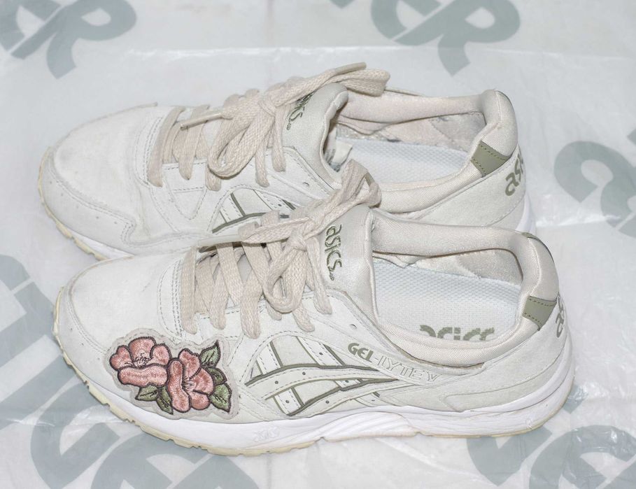 Маратонки женски ASICS Tiger EU 36 GEL-LYTE V5 H8G5L Бреза Birch АСИКС