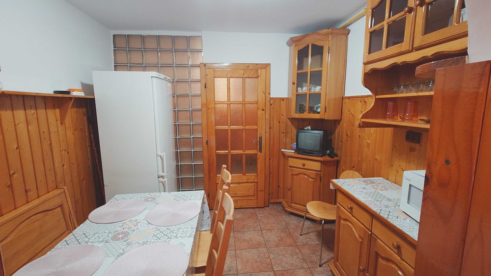 Inchiriez apartament duplex, 4 camere, Constanta-Gara, pe termen lung