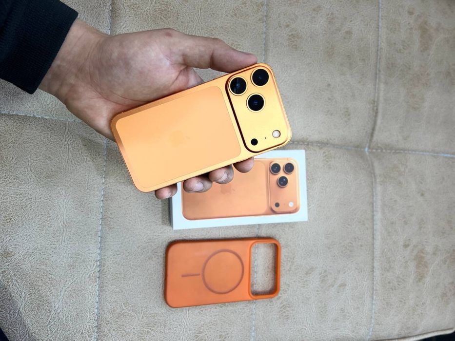 Iphone xr 17 qilingan