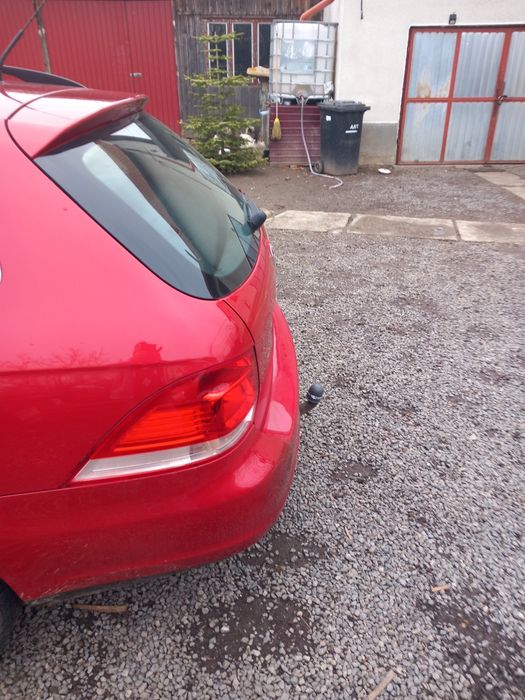 Vand w golf  5 ,1,9 tdi sau schimb.