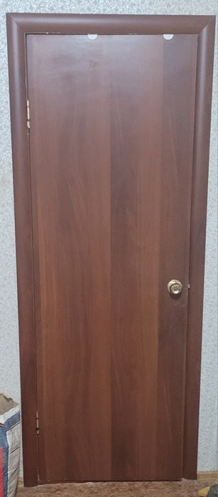 Продаётся межкомнатные двери. Б/у. 24/7.