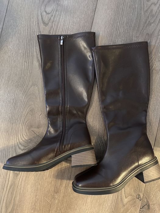 Кафяви дамски ботуши