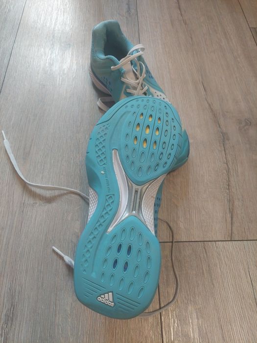 Олекотени маратонки Adidas, 37 1/3