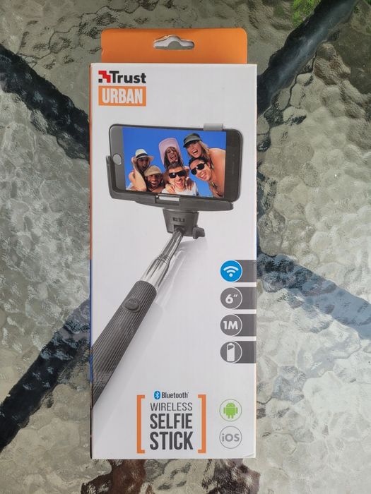 Selfie Stick Bluetooth Trust Urban – Extensibil 1m, Baterie Reîncărcabilă