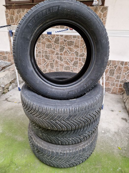 Vând anvelope Michelin crossclimate M+S all season 4 buc.600 lei