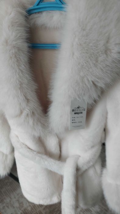 Продам Шубу Эконорка