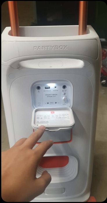 Оригинална колона JBL