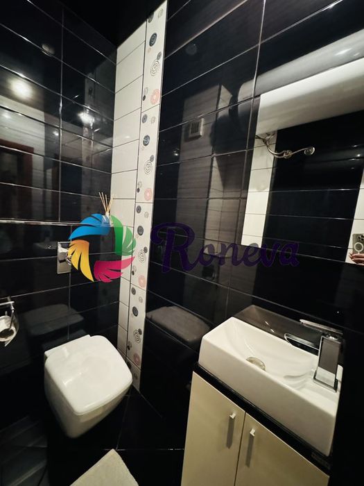 Тристаен луксозно обзаведен Конфуто!!!