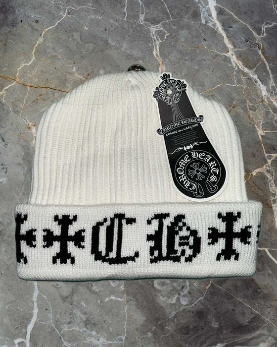 Caciula Chrome Hearts