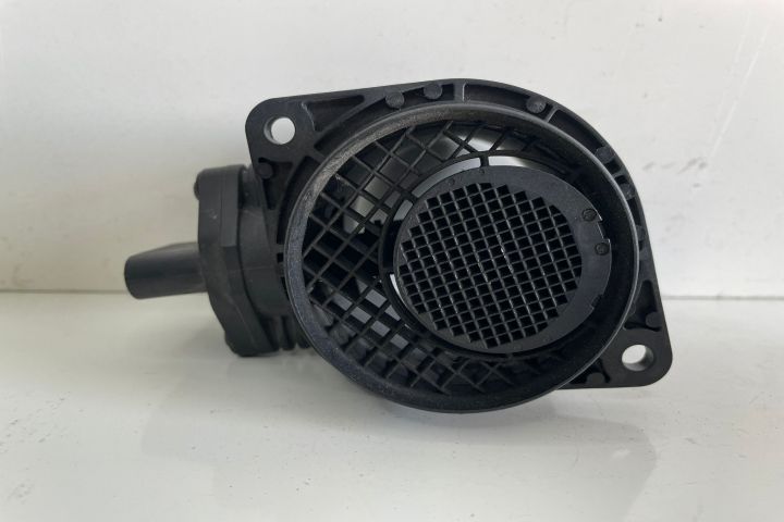 Debitmetru aer  Bosch 0281002531 Volkswagen VW Caddy a 3-a generatie