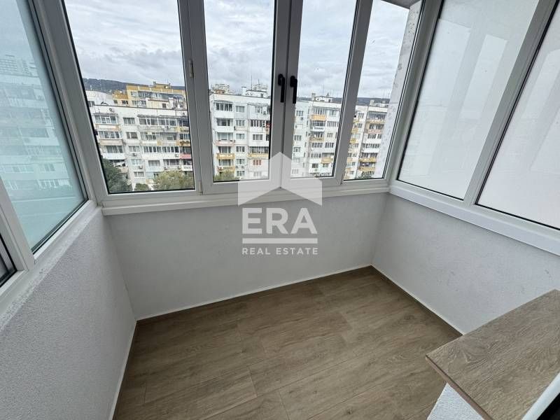 Продава се Четиристаен апартамент в Варна, Левски - 90 кв.м за 2523 €/кв.м - Снимка #9