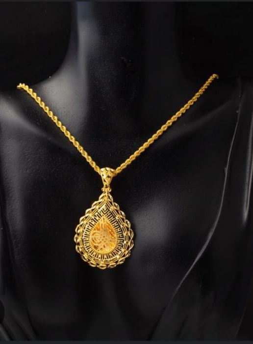 Золотая цепочка с кулоным ,65 см проба 585 вес 12,85 гр, Турецкая