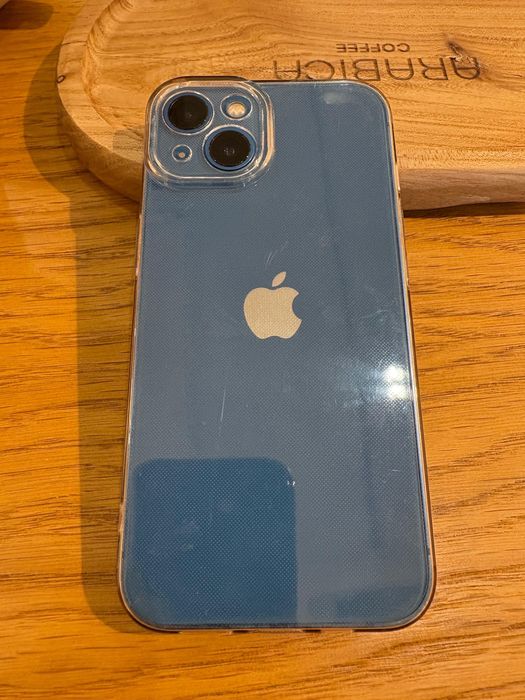 Iphone 13 в идеальном состоянии