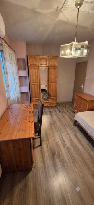 оф.26937 Тристаен бирария Йегерхоф