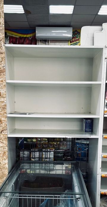 продам полки хорошего состояния каждая 5 тыс