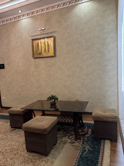 Журнальный столик для гостиной и офисной jurnalniy stol+pufik