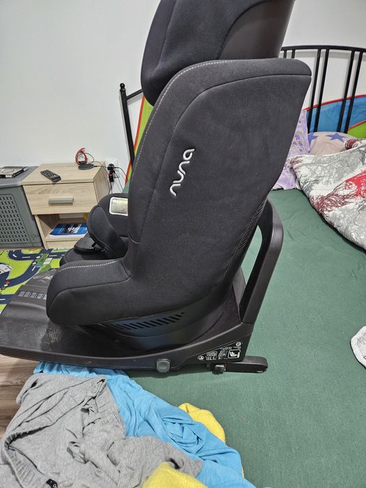 scaun auto 360 Nuna