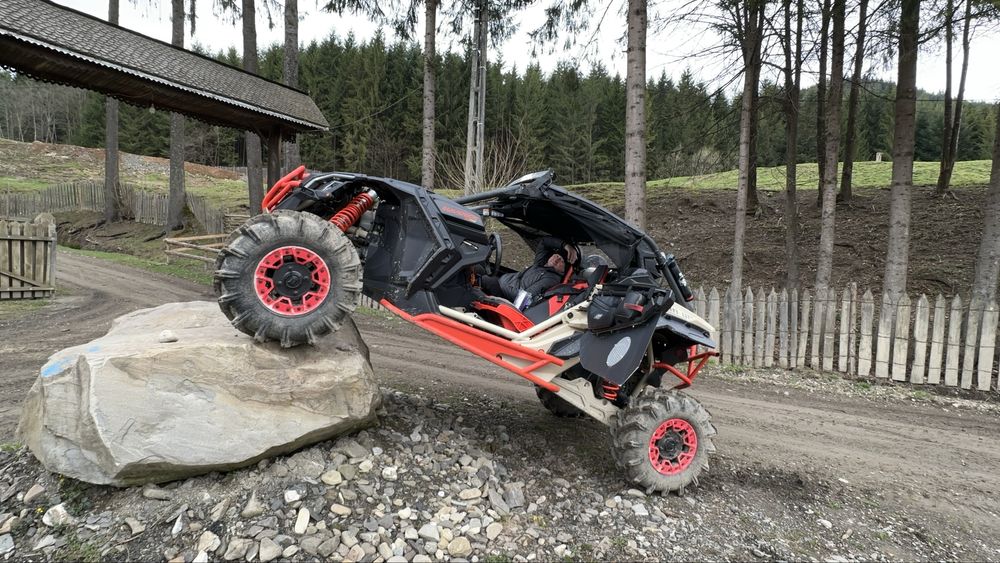 CanAm Maverick X3 XRS Smart Shocks, variante auto