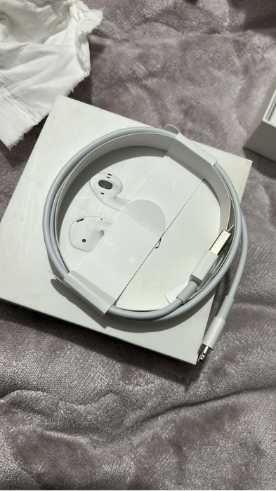 Продам Air pods 2