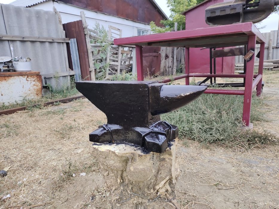 Продам Наковалная