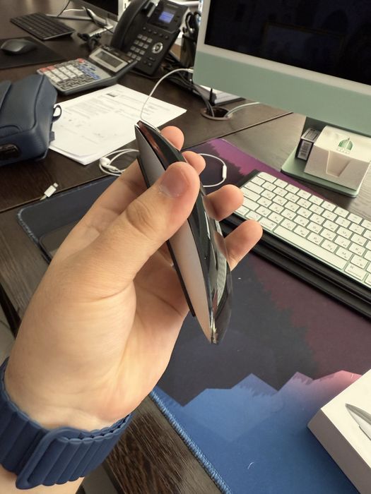 Magic Mouse ( Apple Original )