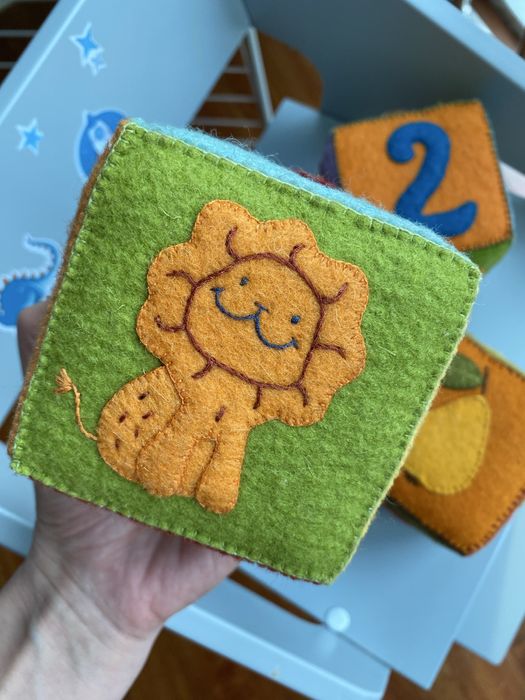 Детские кубики.