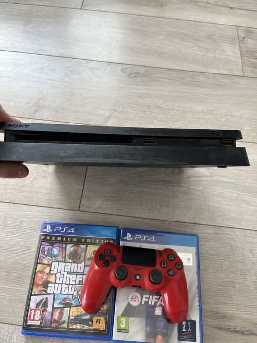 Playstation 4 slim 1TB