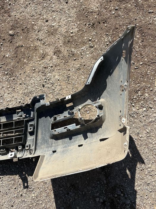 Бампер на мицубиси паджеро